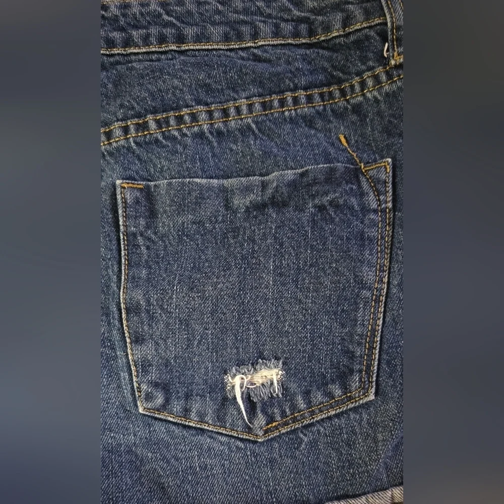 Mossimo Supply Co. High-Rise Distressed Denim Short Shorts, Size 14/32